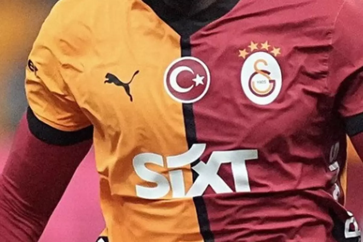 Galatasaray taraftarının istemediği isim valizlerini topladı gidiyor