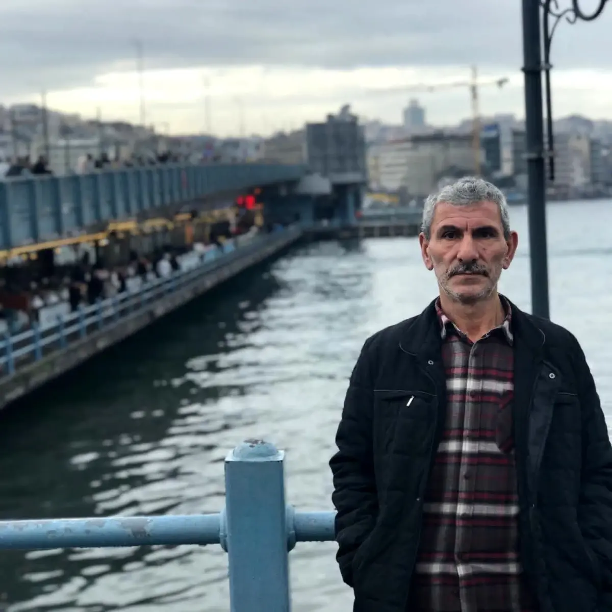 Gümüşhane&apos;de Panelvan Kazası: Sürücü Hayatını Kaybetti
