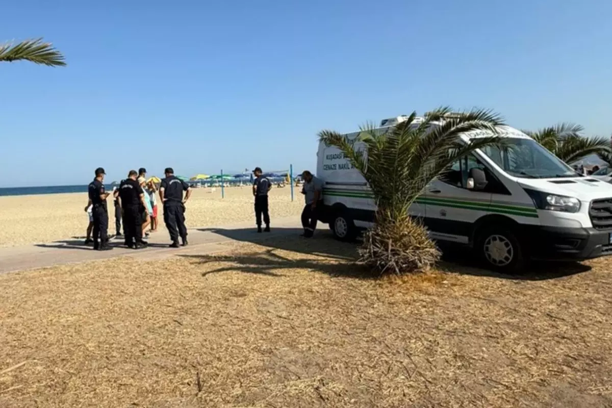 Kuşadası'nda kıyıya vurmuş erkek cesedi bulundu