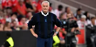 Maçtan çok konuşuldu! İşte Mourinho'nun kazağının fiyatı