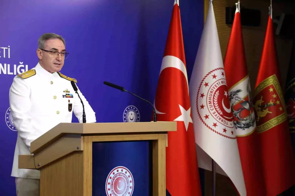 MSB Kaynakları: &quot;Harp Okulları Mezuniyet Töreni Cumhurbaşkanımızın yurt dışına seyahati nedeniyle ortak bir törenle Kara Harp Okulu&apos;nda icra...