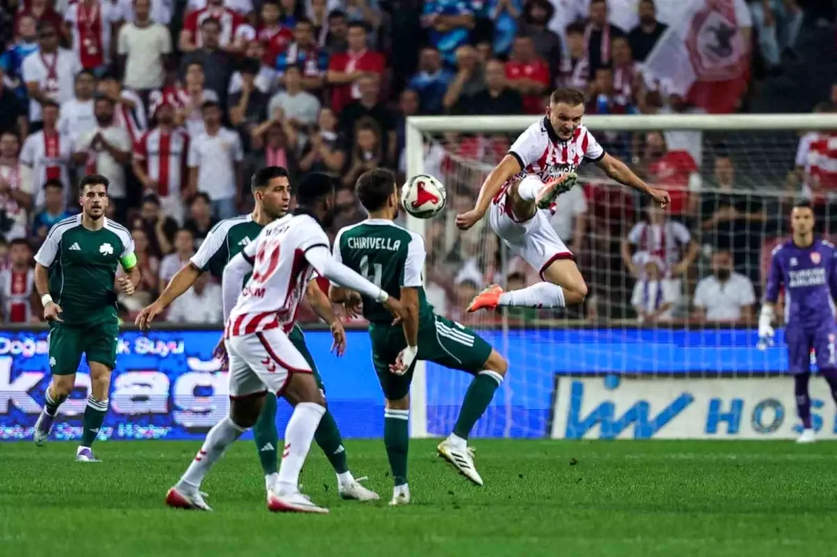 Samsunspor ve Panathinaikos Golsüz Beraberliği Sürdürüyor