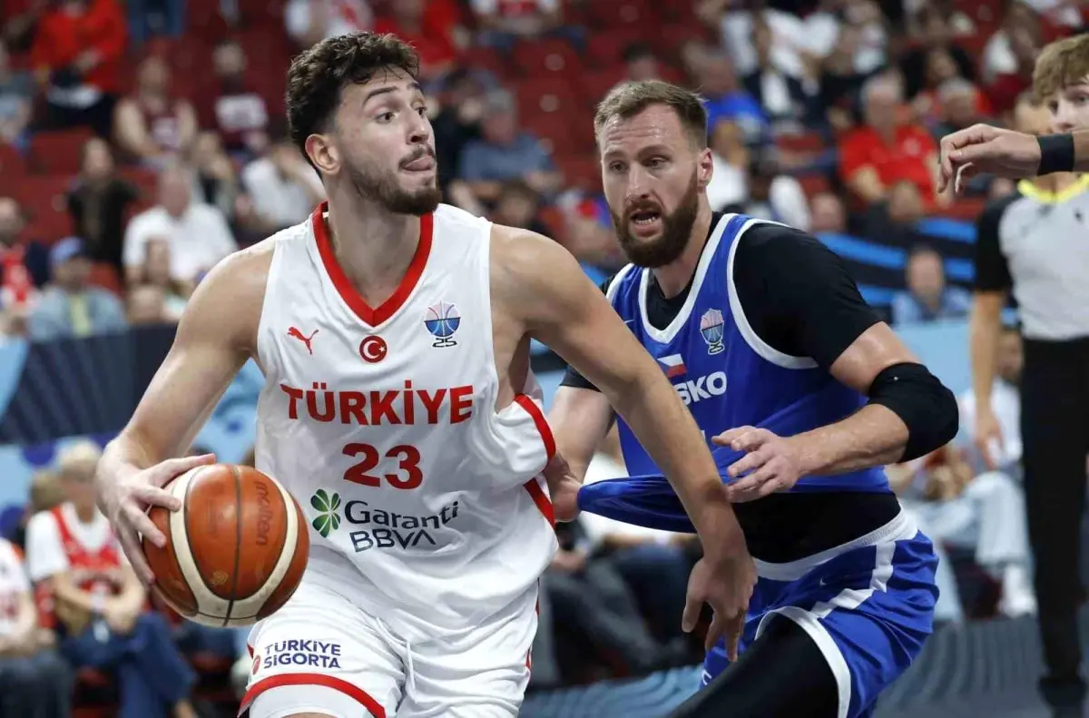 A Milli Erkek Basketbol Takımı Çekya'yı Yenerek İkinci Galibiyetini Aldı