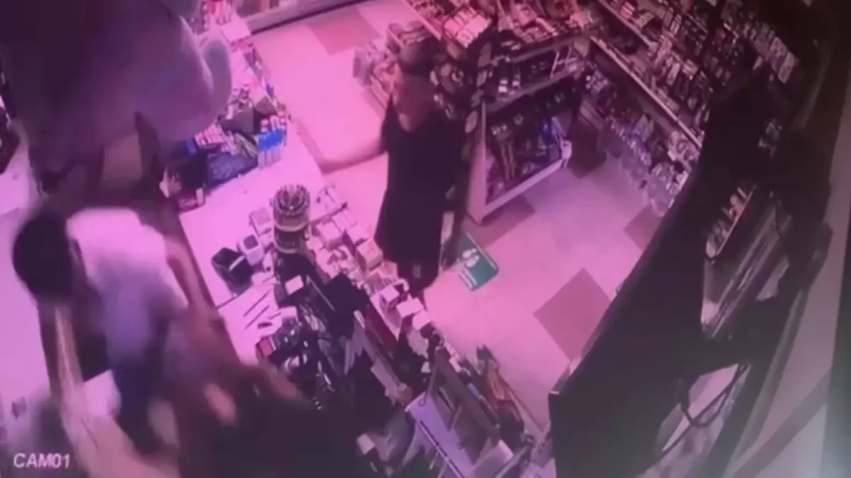 Düzce'de Akaryakıt İstasyonunda Bıçaklı Kavga: 4 Yaralı