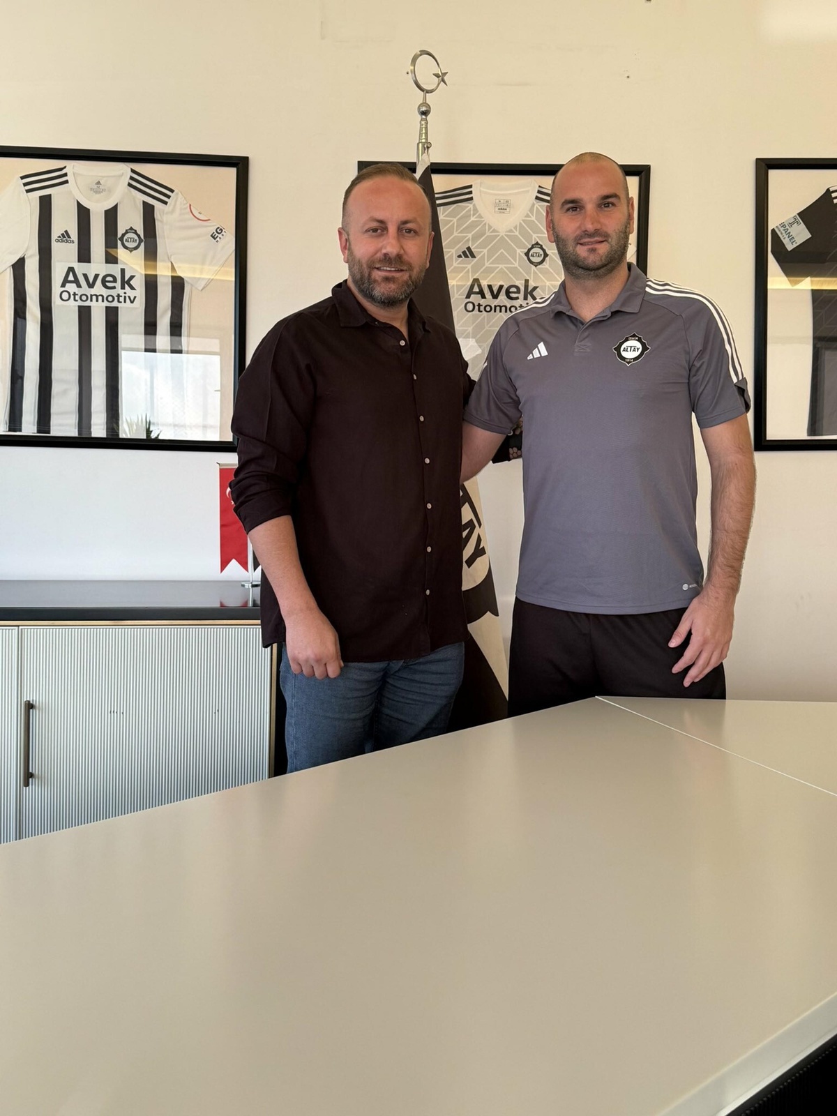 Altay'da Haciz Krizi Sonlandı