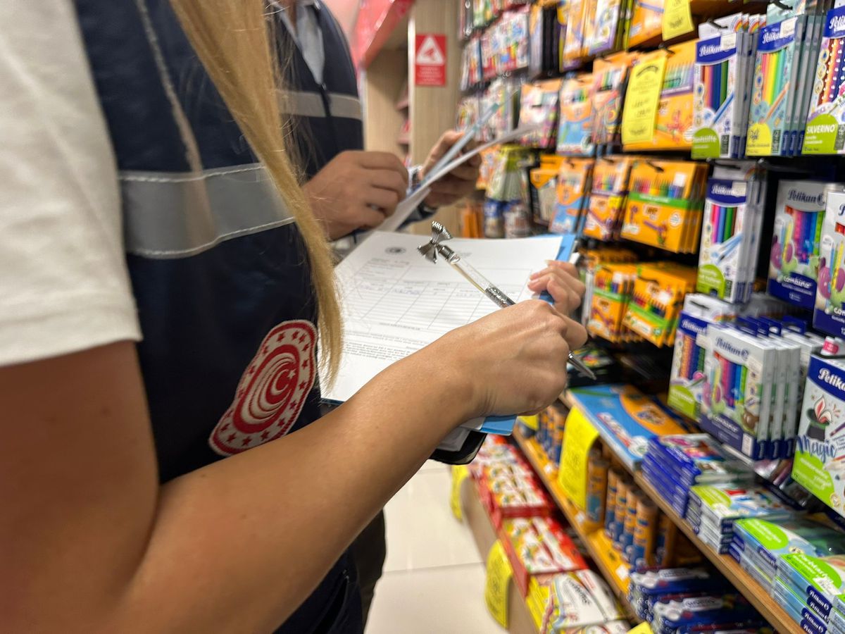 Ankara'da Kırtasiye Ürünlerine Denetim Yapıldı