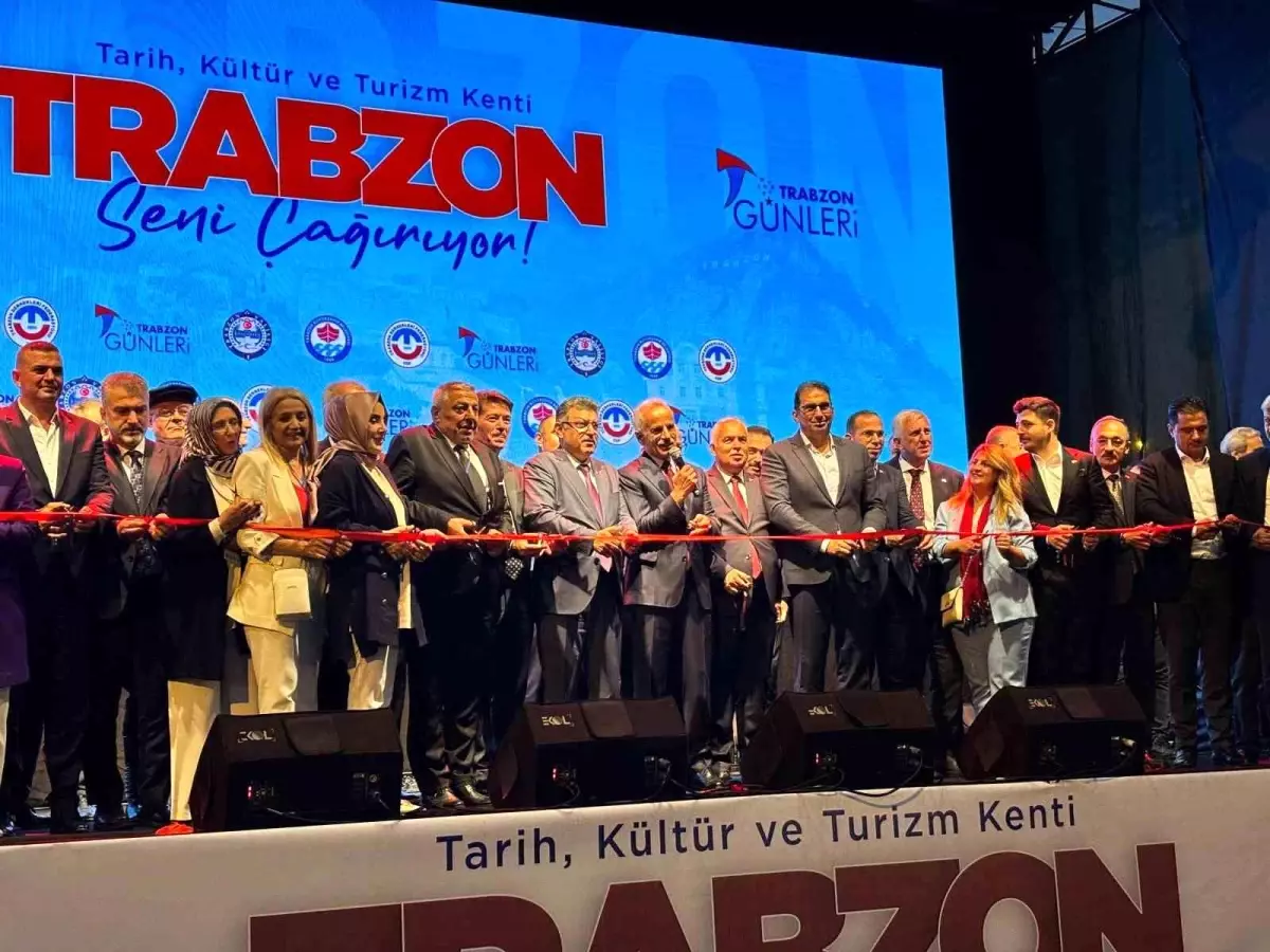 Trabzon Havalimanı Genişletiliyor, Yeni Havalimanı İnşa Edilecek