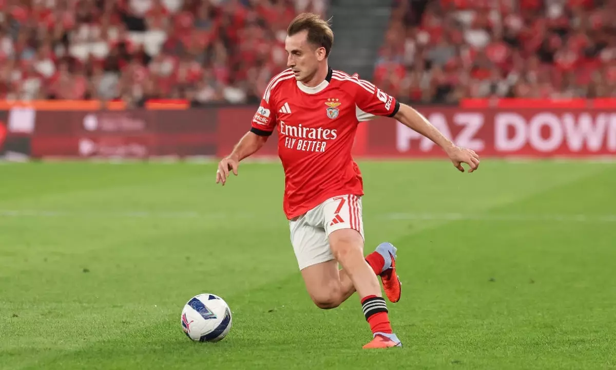 Benfica, Kerem Aktürkoğlu'nun Fenerbahçe'ye Transferi İçin Anlaşma Sağladı