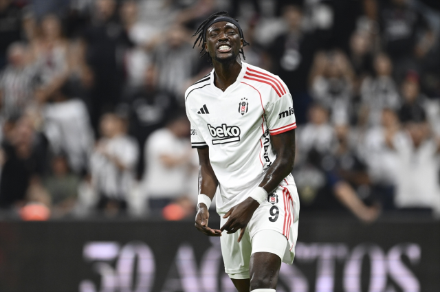 BEŞİKTAŞ LAUSANNE MAÇINDAN KARELER! Beşiktaş Avrupa kupalarından elendi mi? BEŞİKTAŞ LAUSANNE MAÇINDAN KARELER! Beşiktaş Avrupa kupalarından elendi mi?