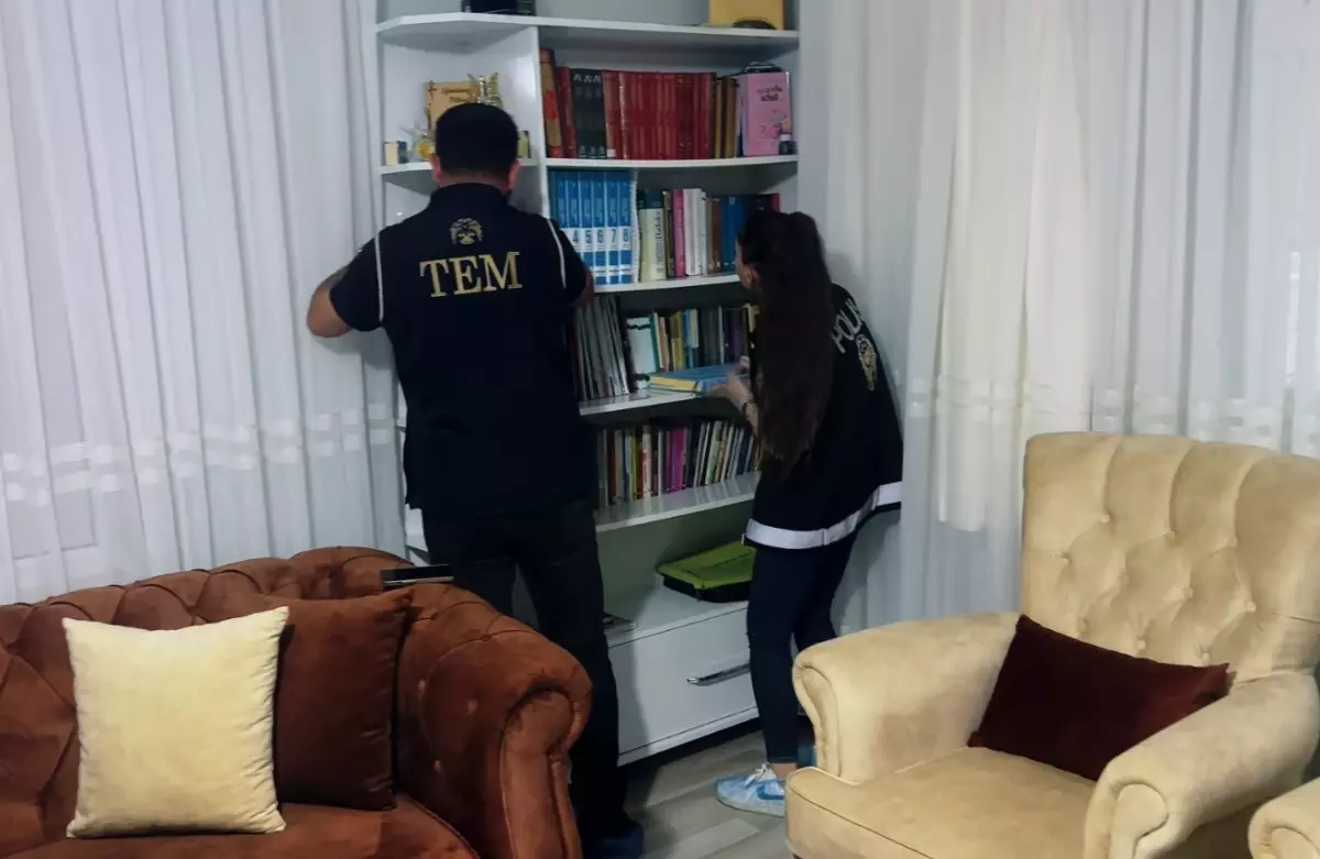 Bitlis'te Hizb ut-Tahrir Operasyonu: 6 Gözaltı, 1 Tutuklama