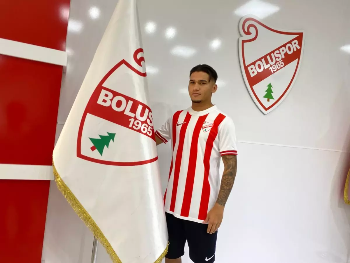 Boluspor, Abdurrahman Üvesin'i 1 Yıllığına Transfer Etti