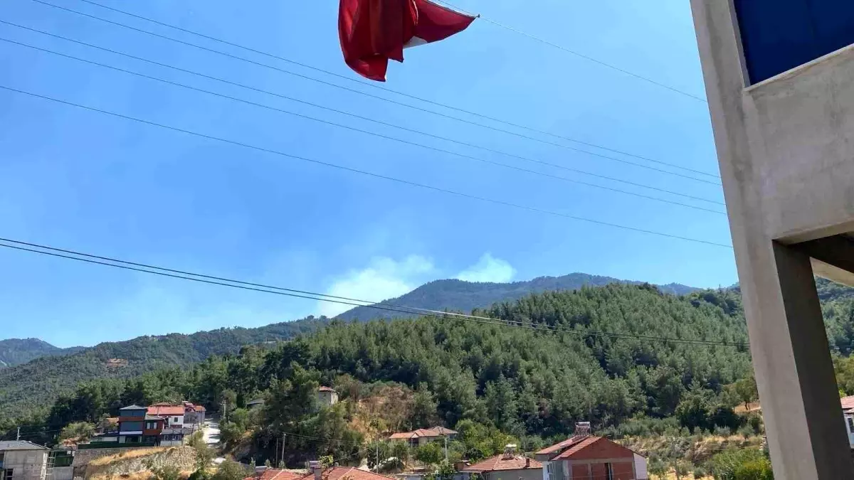 Denizli'nin Buldan İlçesinde Yangın Yeniden Başladı