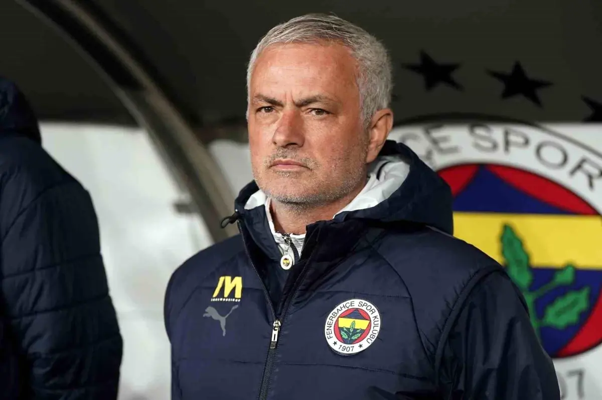 Fenerbahçe, Jose Mourinho ile Yollarını Ayırdı