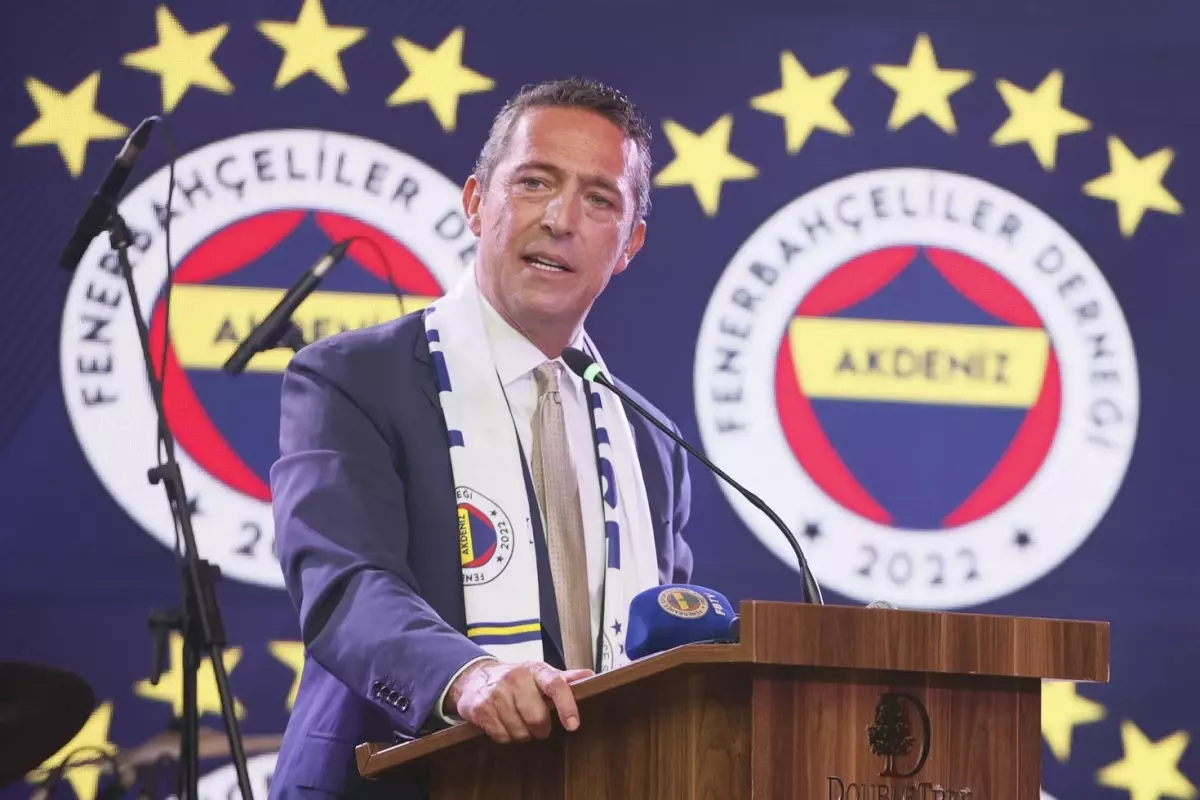 Fenerbahçe'de kritik toplantı bitti! Teknik direktör için 4 aday var