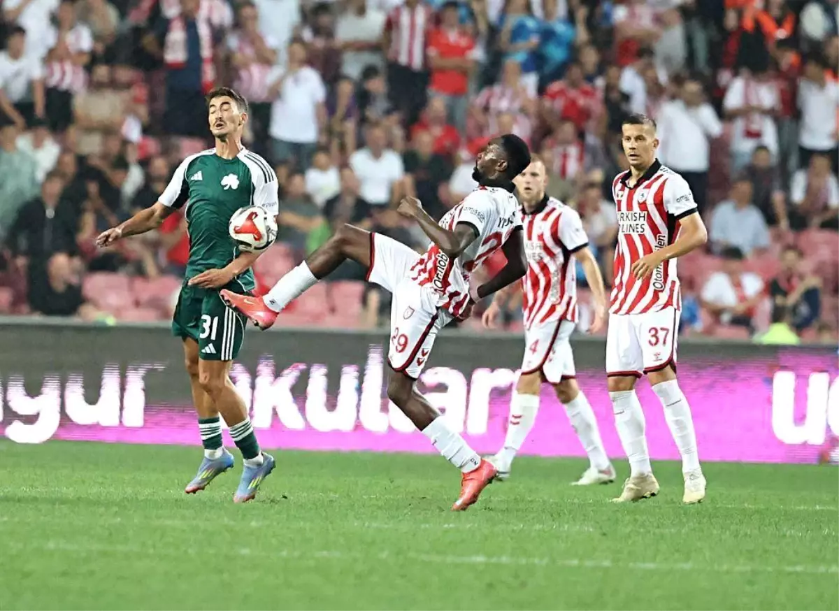 Fenerbahçe, Benfica ile Şampiyonlar Ligi'nde Rövanş Maçına Çıkıyor
