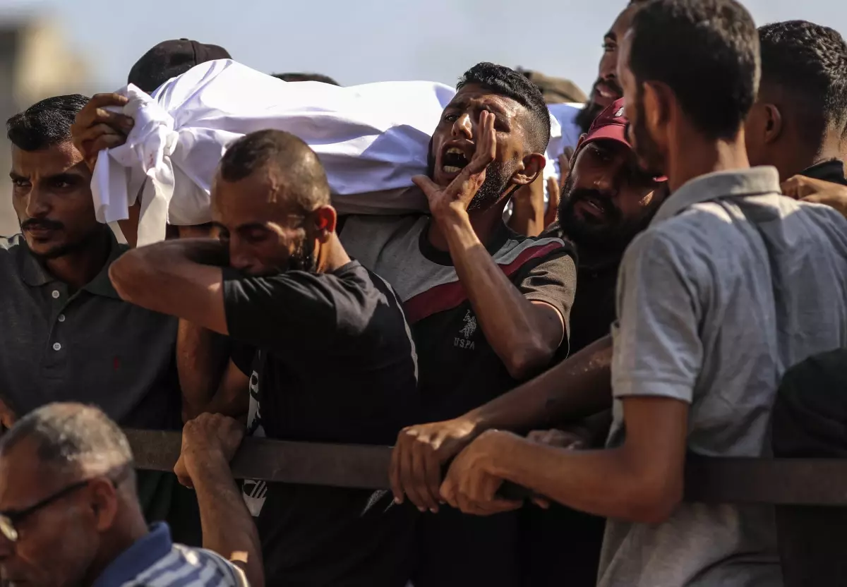 İsrail'in Gazze Saldırılarında Ölü Sayısı 63 Bine Ulaştı