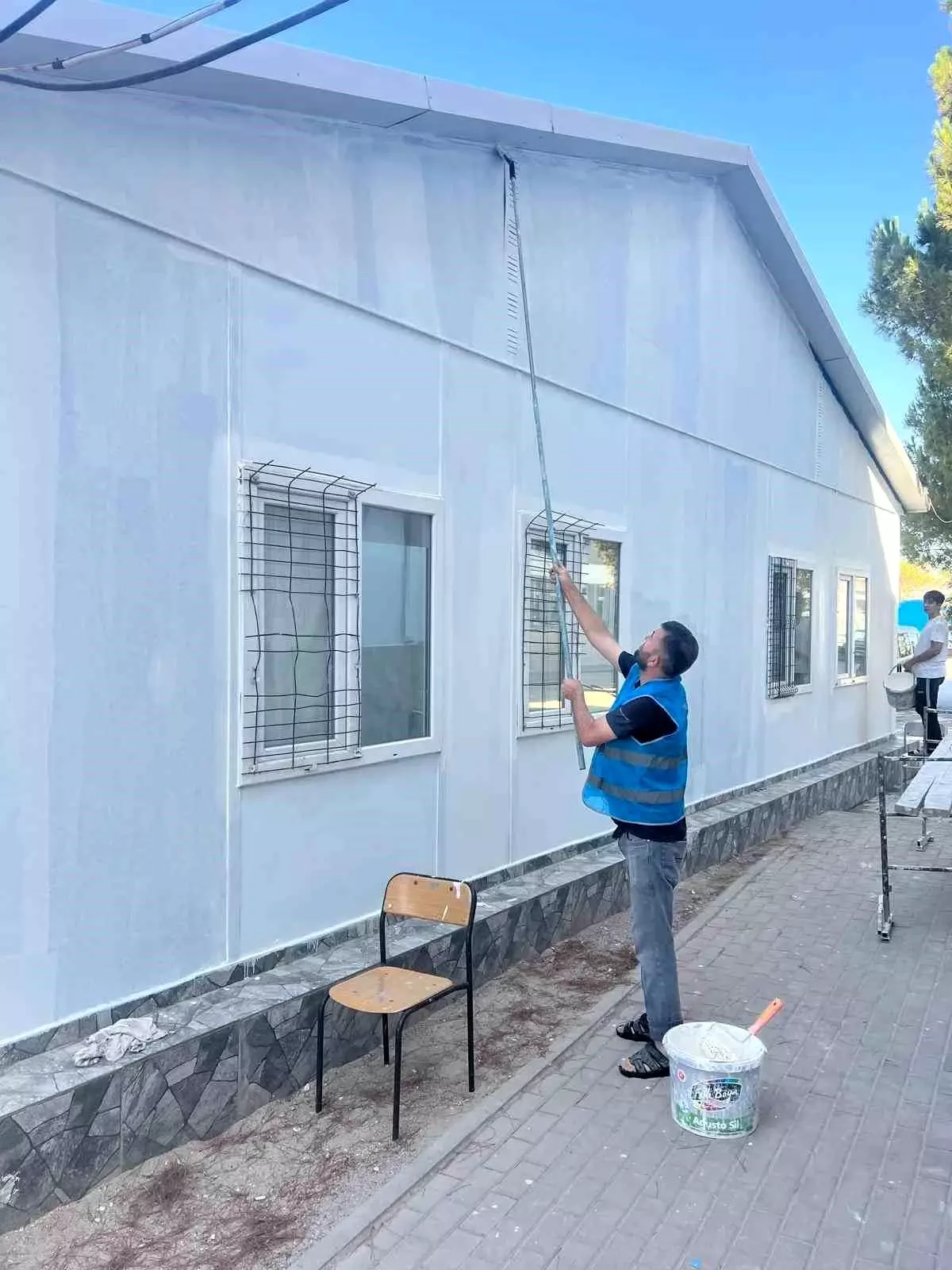 İnegöl'de Okul Bakım ve Onarım Çalışmaları Tamamlandı