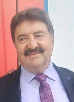 ise gitmek icin evden cikan mali musavir sokak 18992496 9431 m