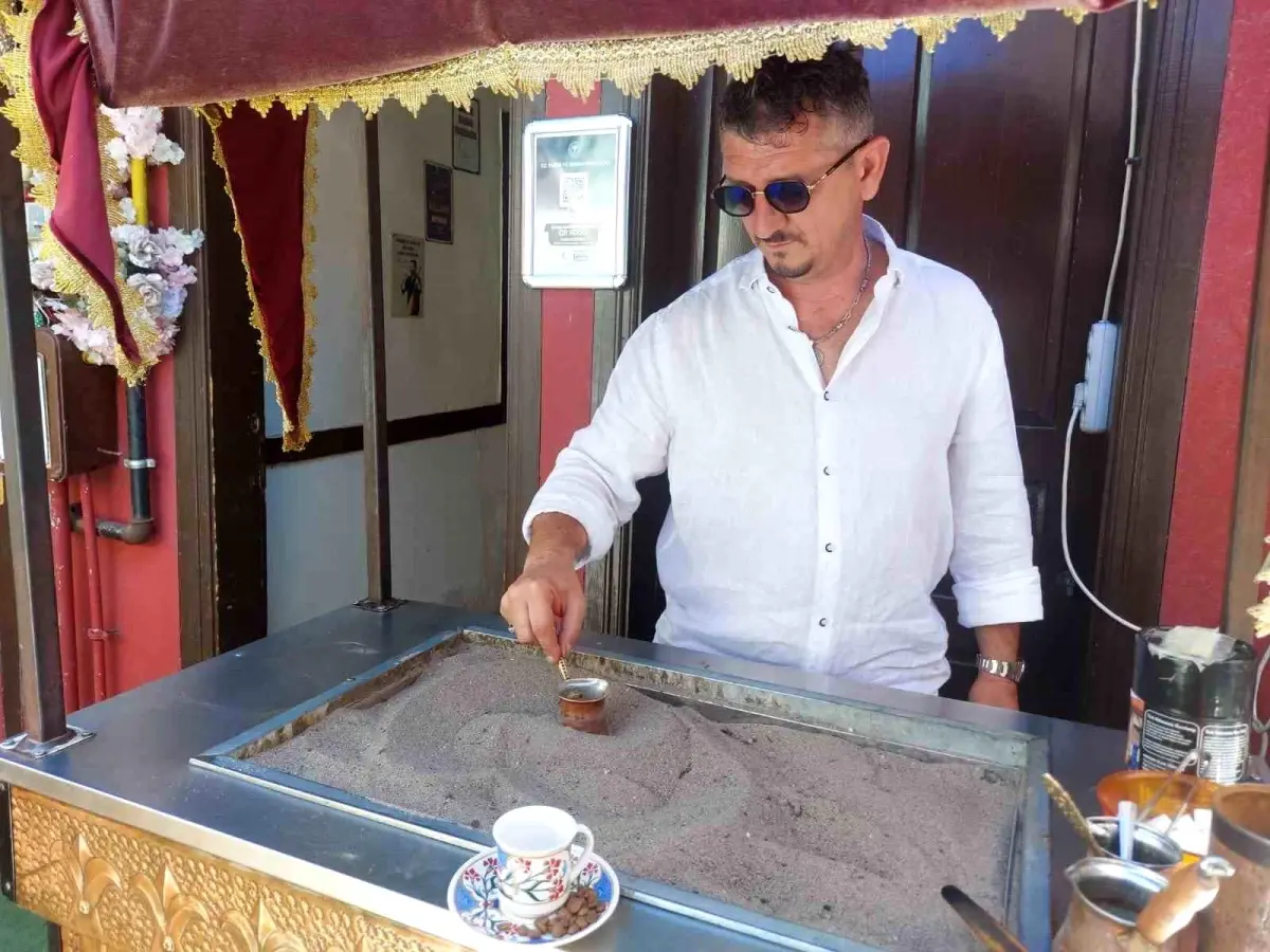 Kumda Kahve Geleneği Eskişehir'de Yaşatılıyor