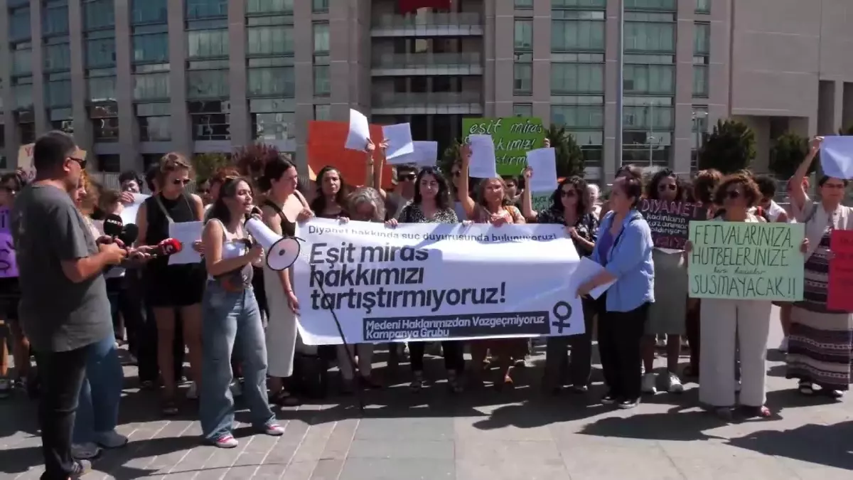 Diyanet’in Miras Hakkı Hutbesi Üzerine Suç Duyurusu