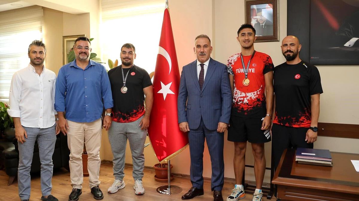 Aydınlı Sporcular Türkiye Şampiyonası'nda Başarı Elde Etti