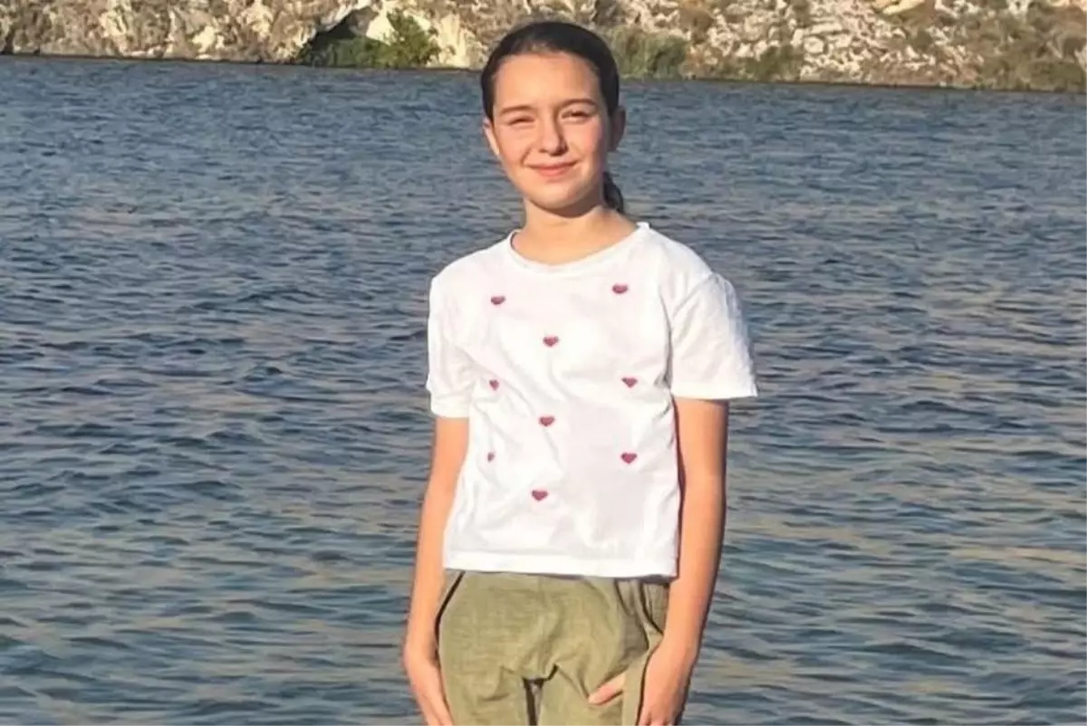 Gaziantep'te Yol Çocuğu Kazası: 12 Yaşındaki Fatma Yener Hayatını Kaybetti