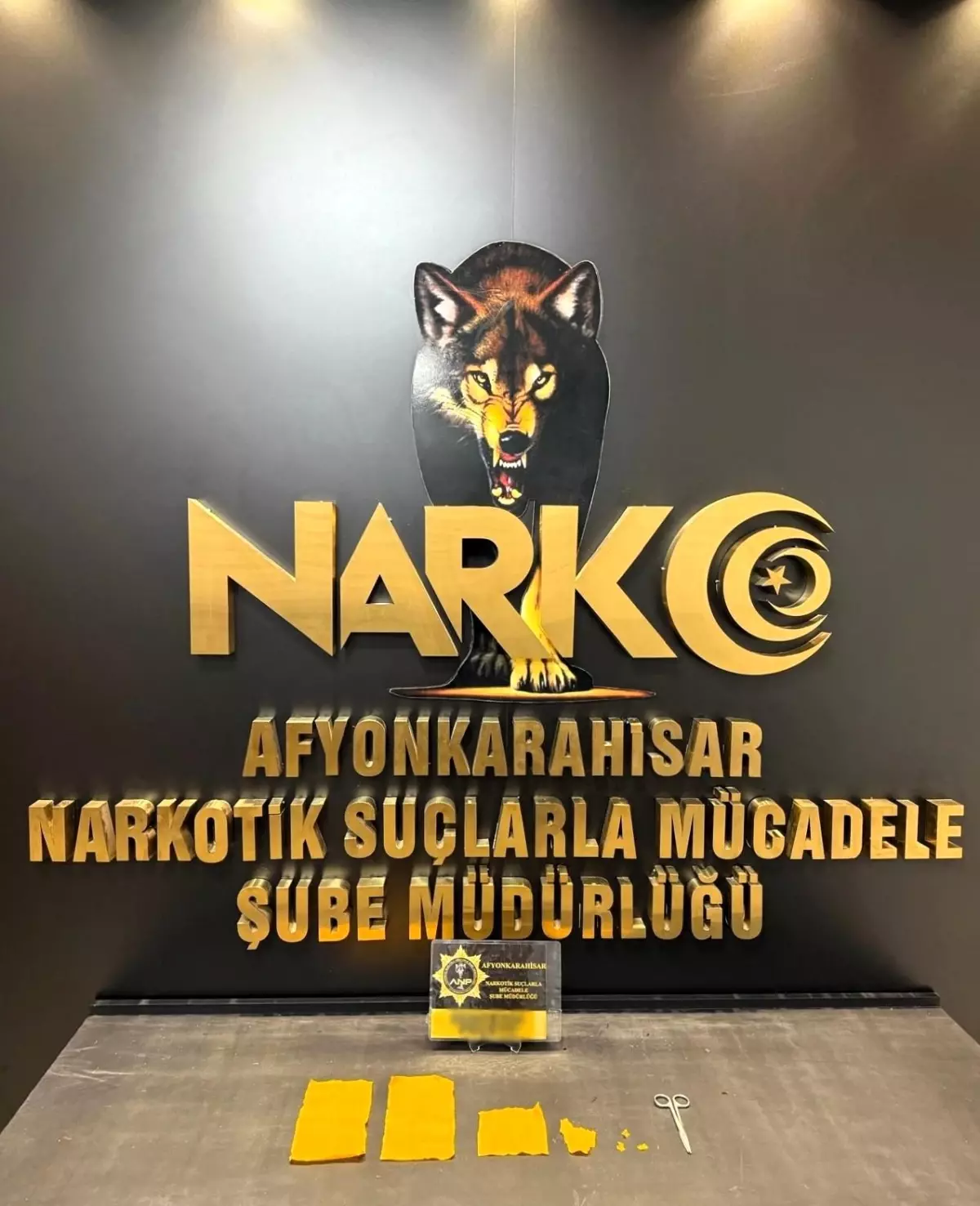Afyonkarahisar'da Uyuşturucu Operasyonu: İki Şahıs Tutuklandı