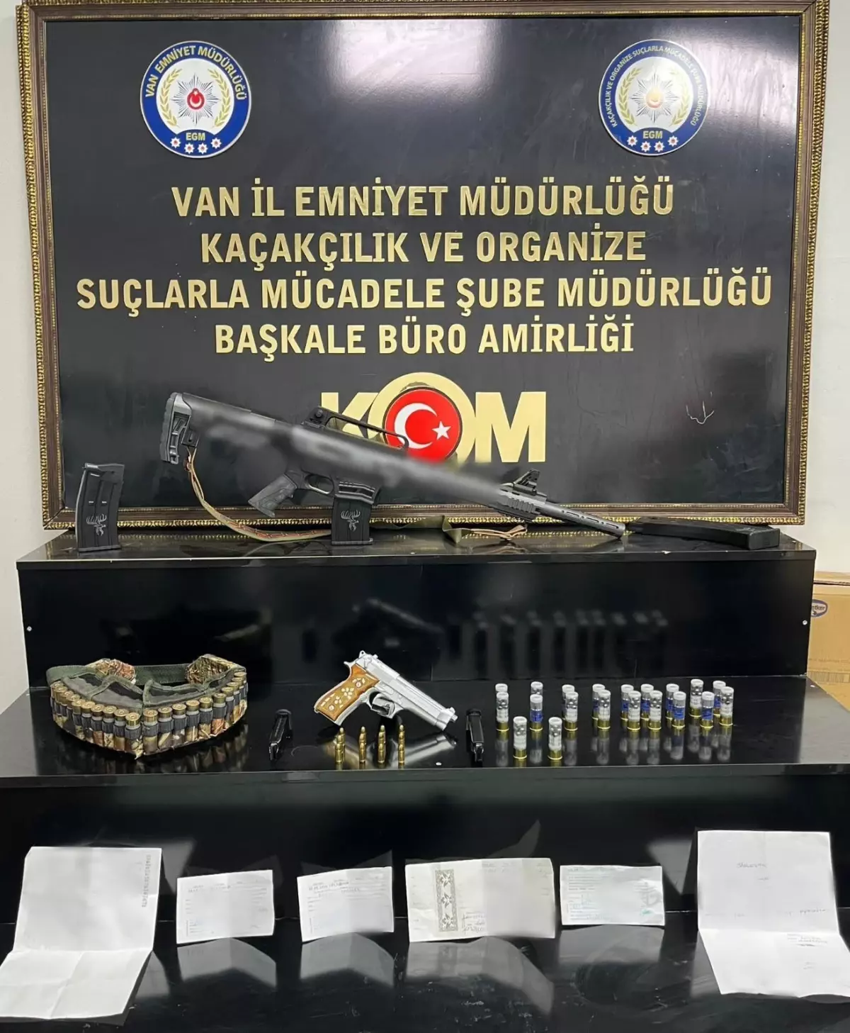 VAN Başkale'de Tefecilik Operasyonu: 2 Gözaltı