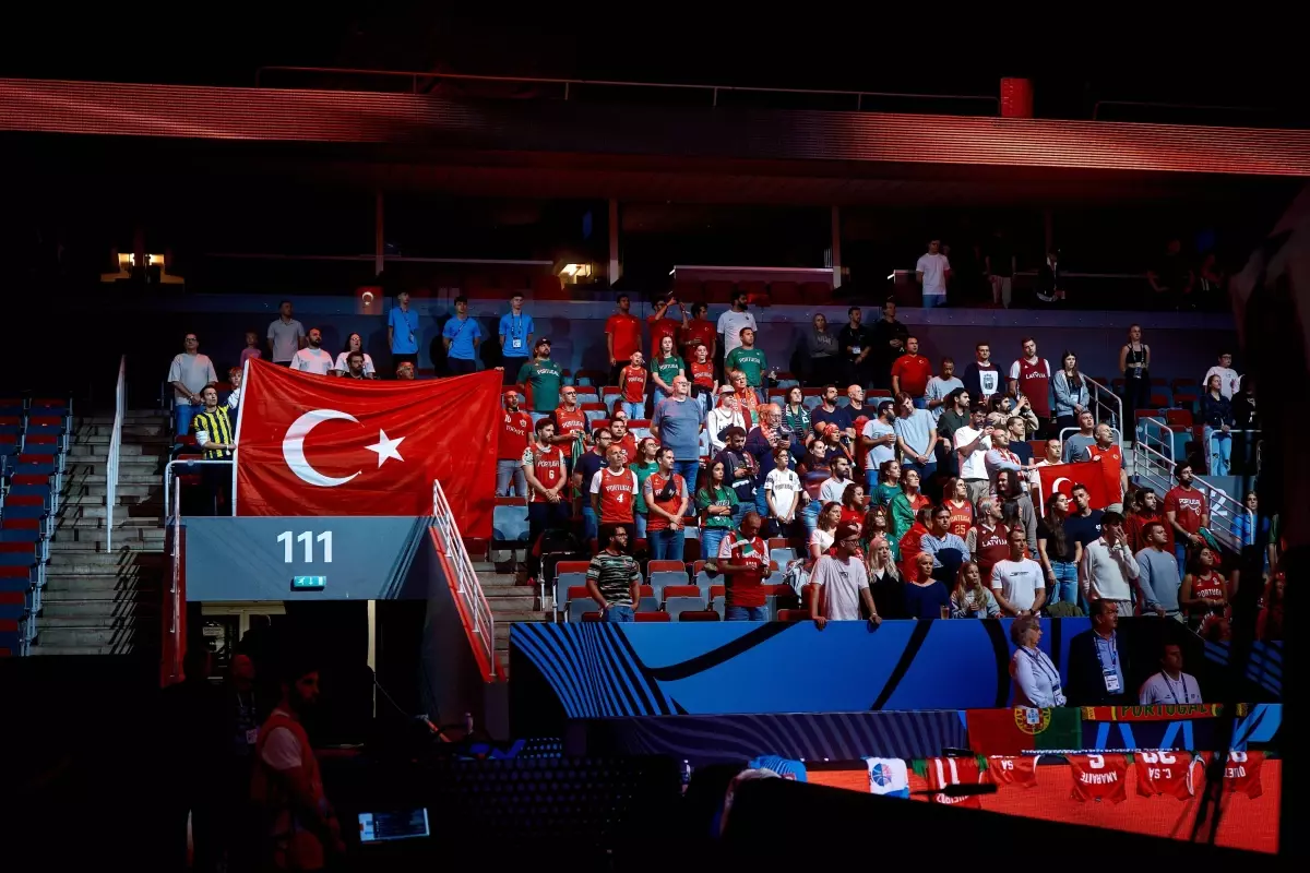 A Milli Basketbol Takımı, Portekiz'i Farklı Geçti