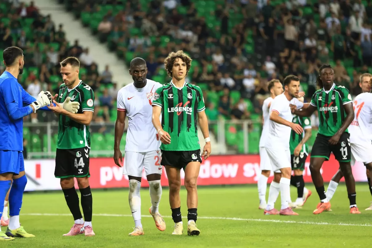 Sakaryaspor, Boluspor'a 4-1 Yenildi