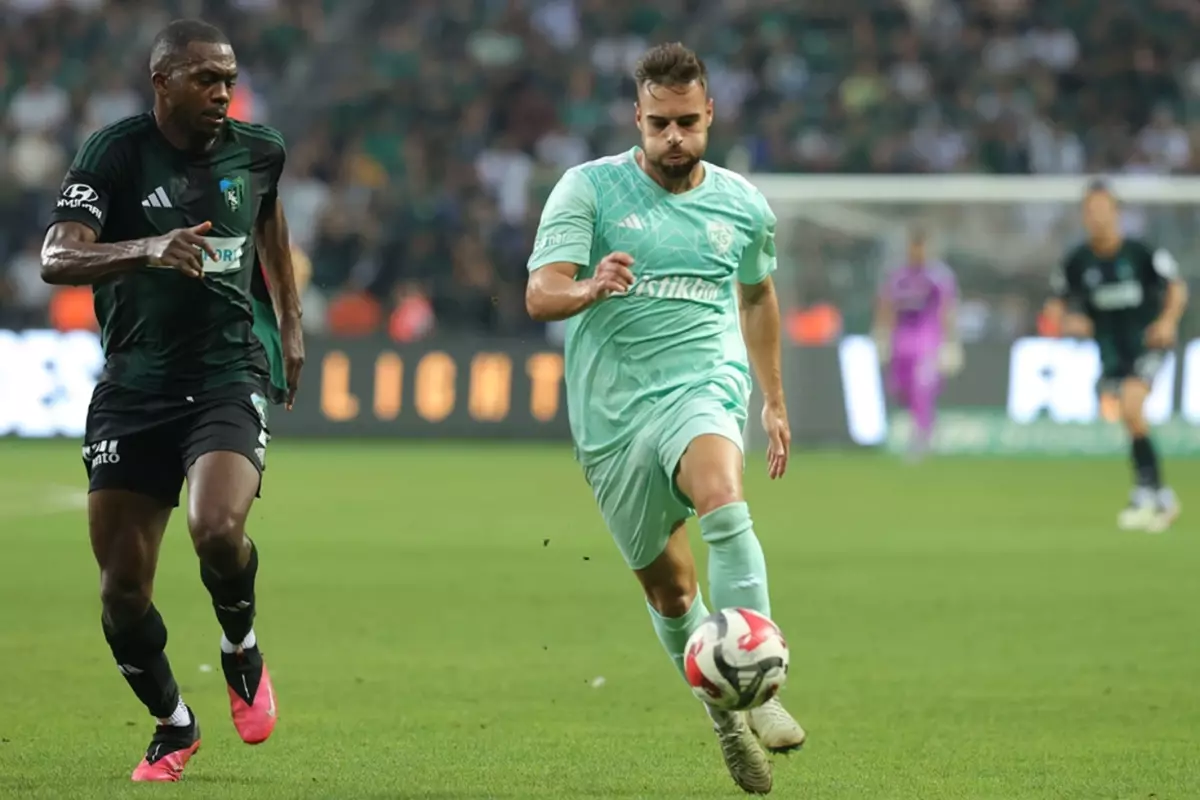 Bu nasıl maç! Kocaeli'de uzatma anlarında karşılıklı goller