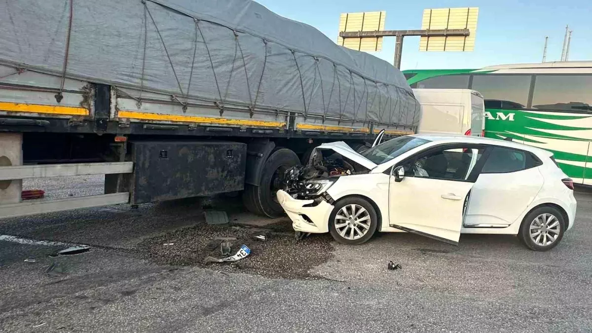 Kırıkkale'de Trafik Kazası: 2 Yaralı