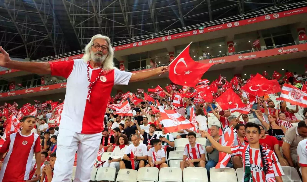 Antalyaspor ve Fatih Karagümrük Beraberlikte İkna Oldu