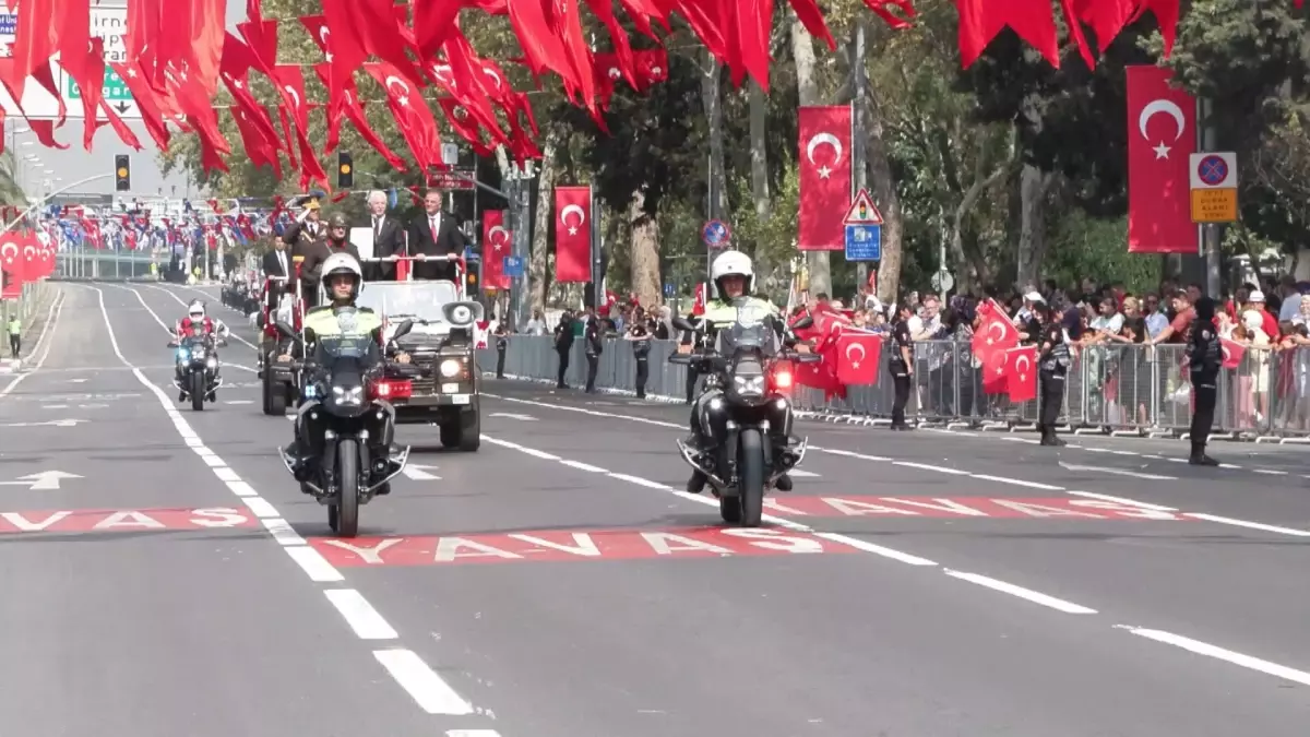30 Ağustos Zafer Bayramı törenle kutlandı
