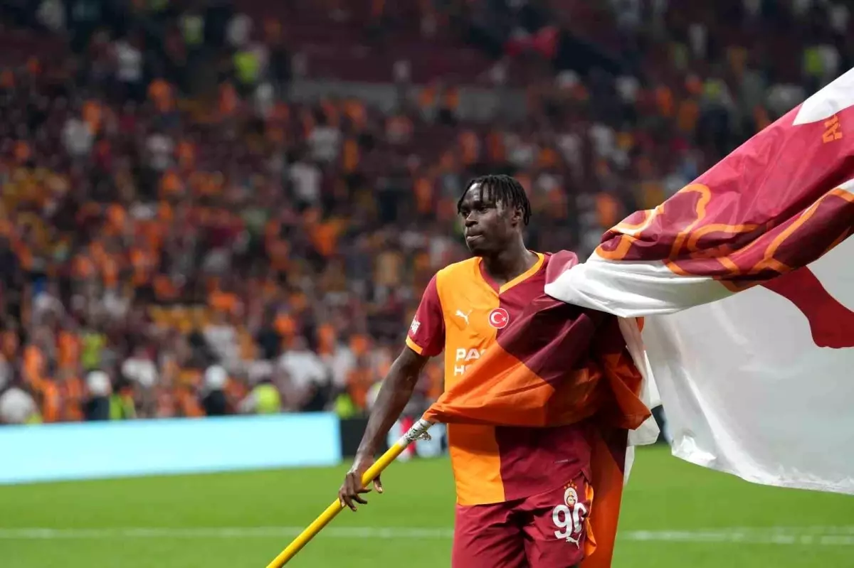 Galatasaray'ın Yeni Transferi Wilfried Singo İlk Maçına Çıktı