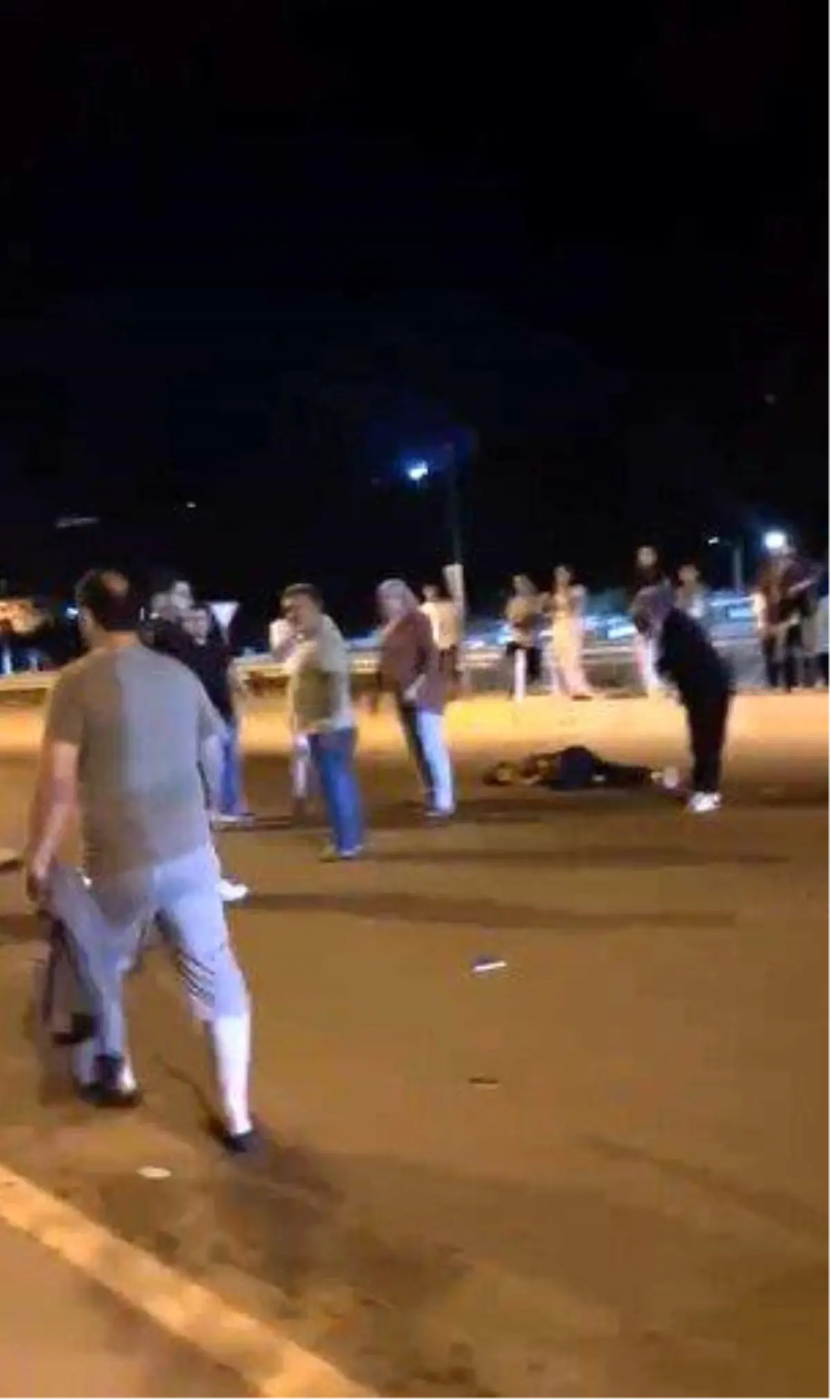 Hatay'da Anne ve Kıza Otomobil Çarpması: Yaralılar Hastaneye Kaldırıldı