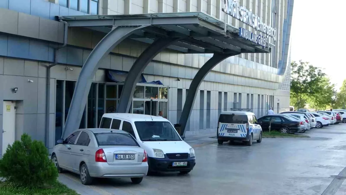 Battalgazi Hastanesinde 80 Yaşındaki Adam Ölü Bulundu