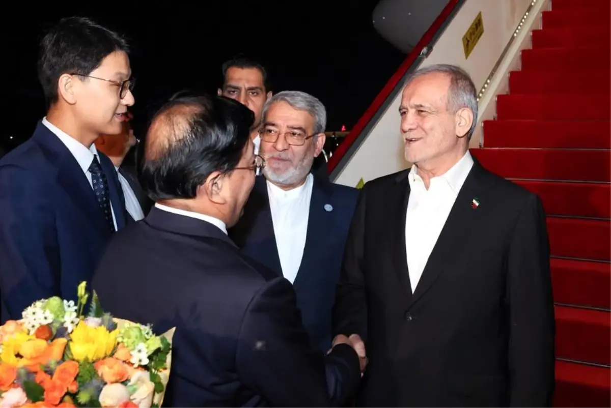 Albüm: İran Cumhurbaşkanı Mesud Pezeşkiyan, 2025 Shanghai İşbirliği Örgütü Zirvesi İçin Çin'de