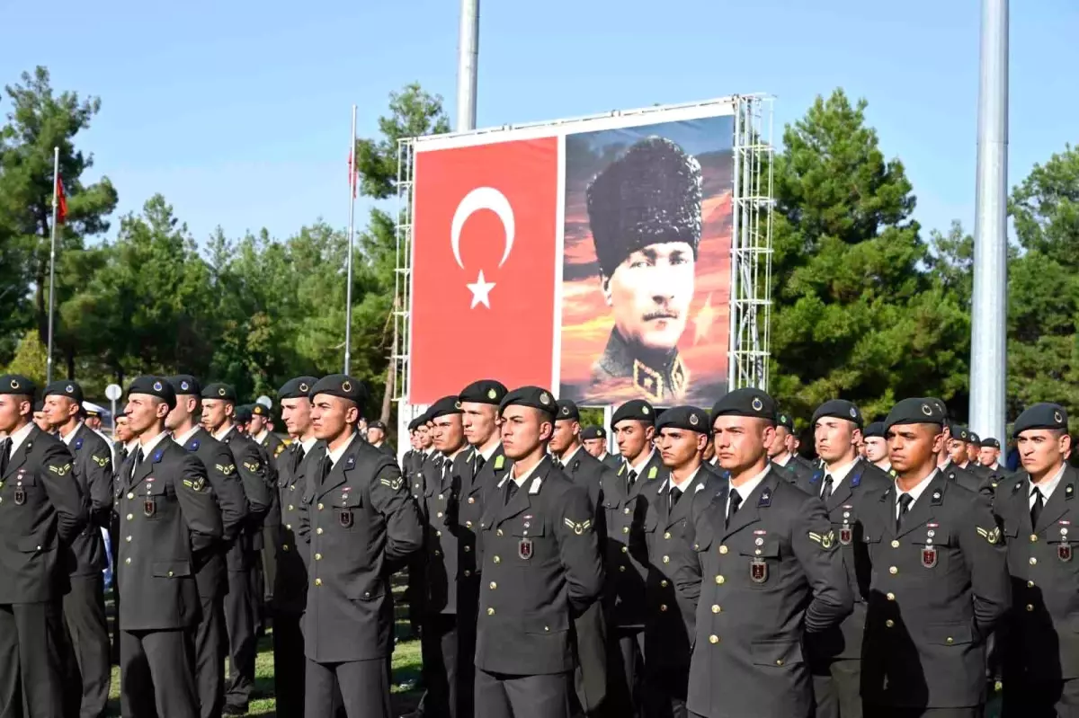 Kara Astsubay Meslek Yüksekokulu Diploma ve Sancak Devir-Teslim Töreni Gerçekleştirildi