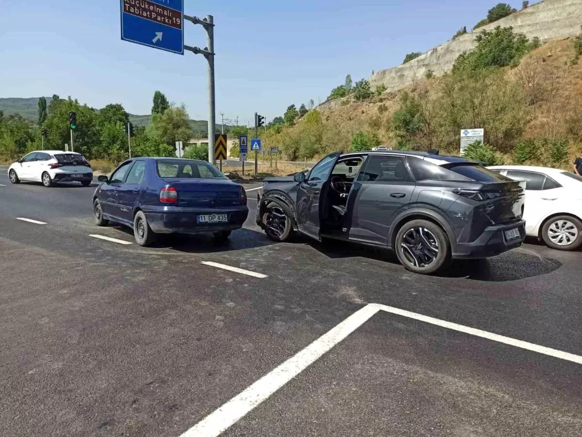 Bilecik'te Trafik Kazası: 1 Yaralı