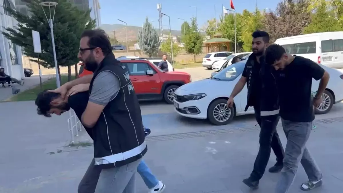 Bingöl'de Uyuşturucu Operasyonu: 2 Tutuklama