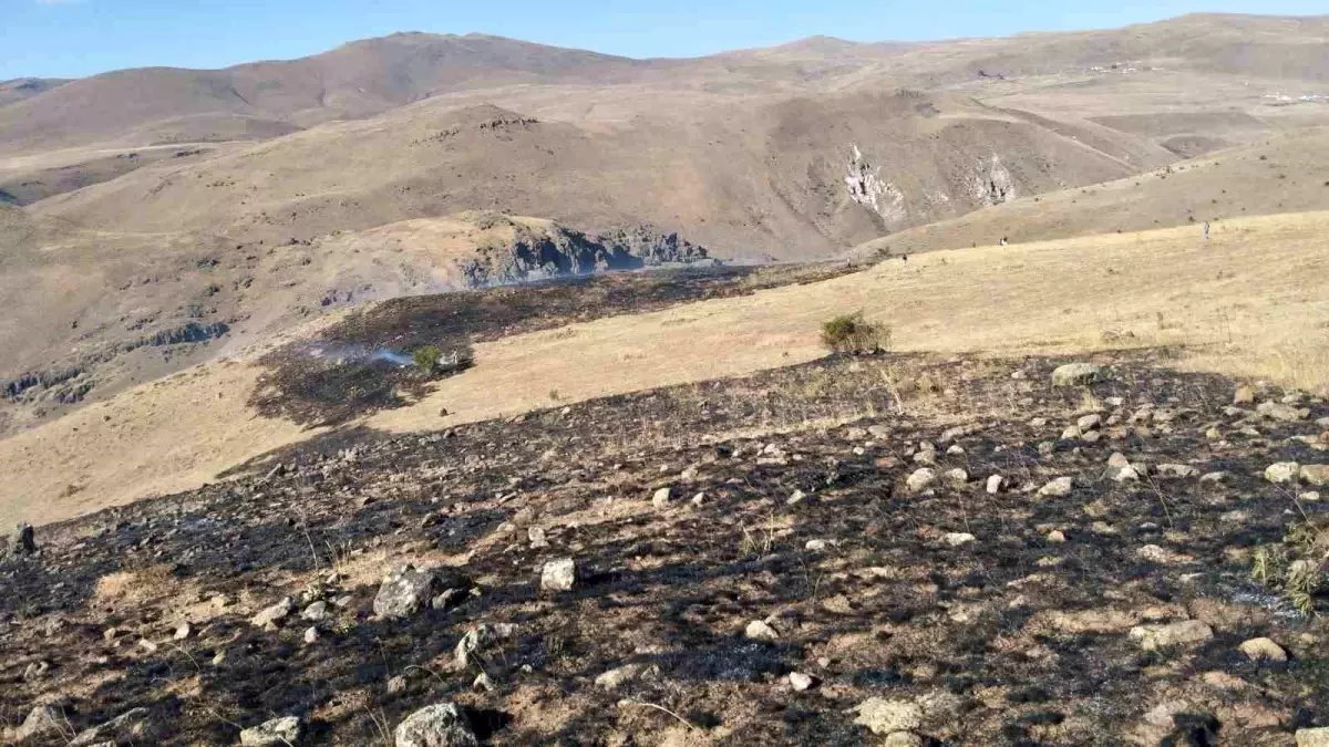 Erzurum'da Köylüler Yangına Müdahale Etti