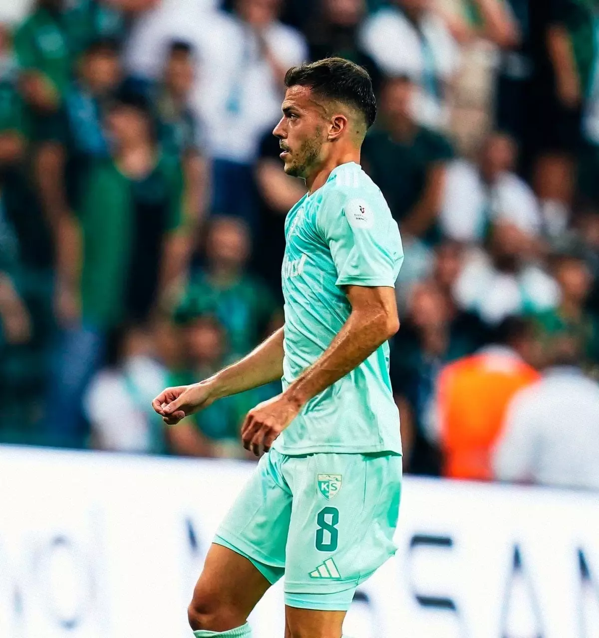 László Bénes, Kocaelispor Maçında İlk Golünü Attı