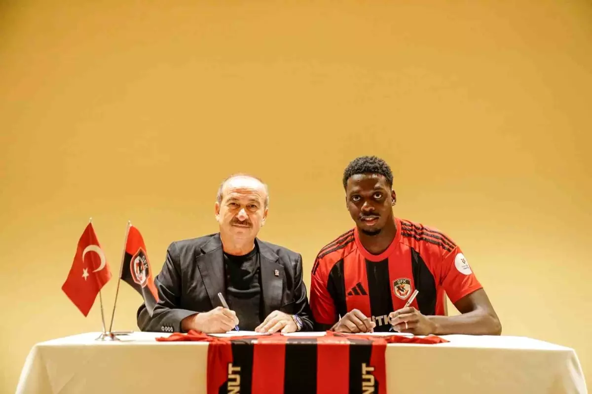 Gaziantep FK, Muhammed Bayo'yu Kiralık Olarak Transfer Etti