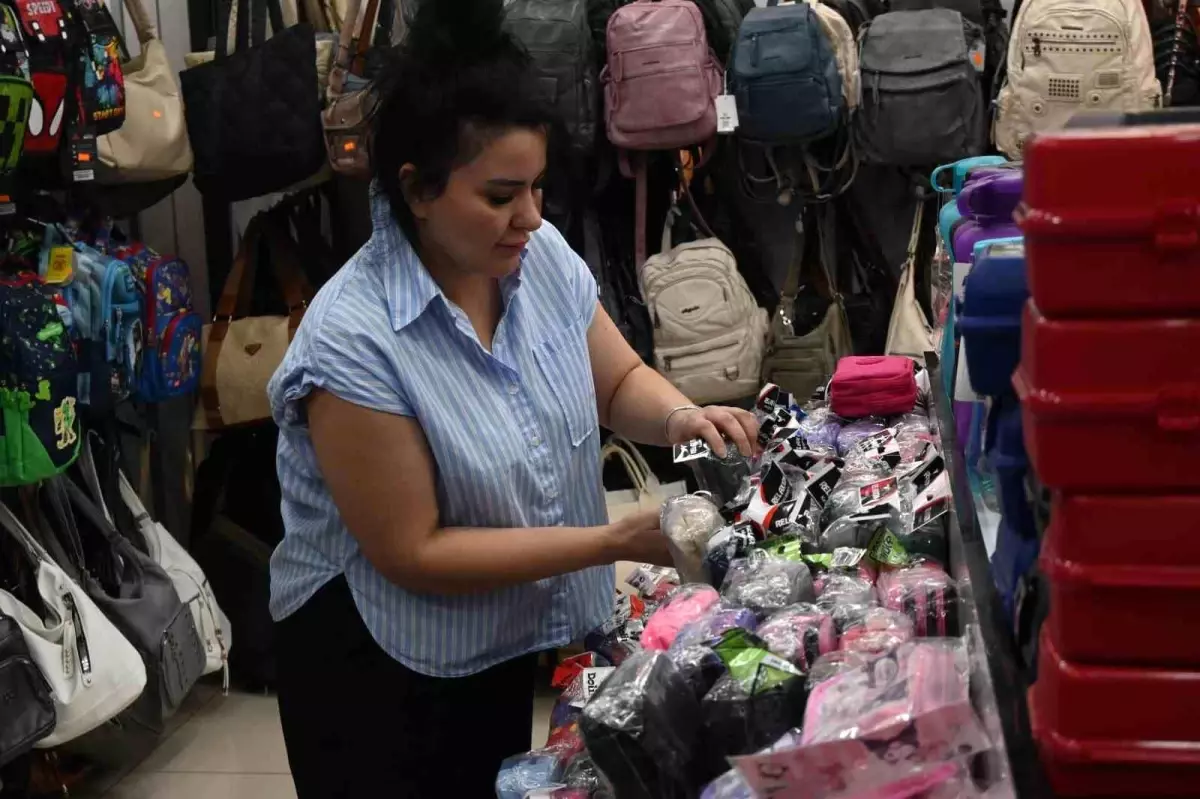 Eskişehir'de Okul Çantası Fiyatları 250 TL ile 4 Bin TL Arasında Değişiyor