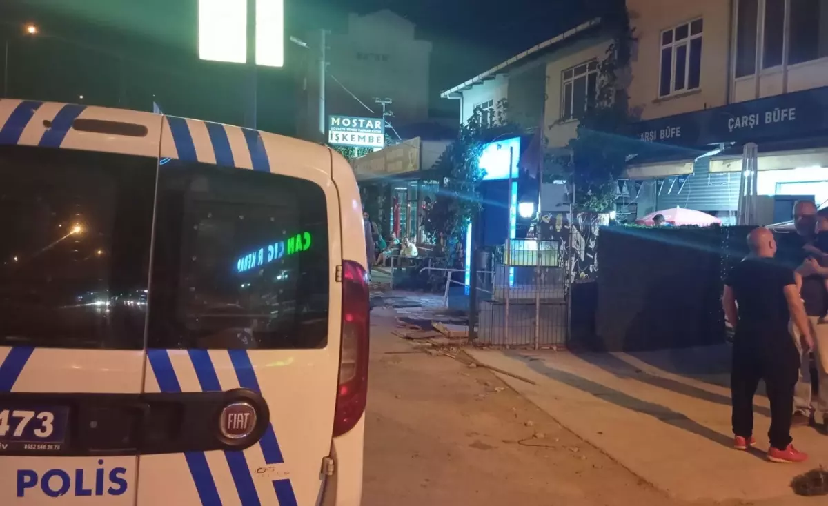 Körfez'de Büfe Soygunu: 500 Bin TL'lik Ürün Çalındı