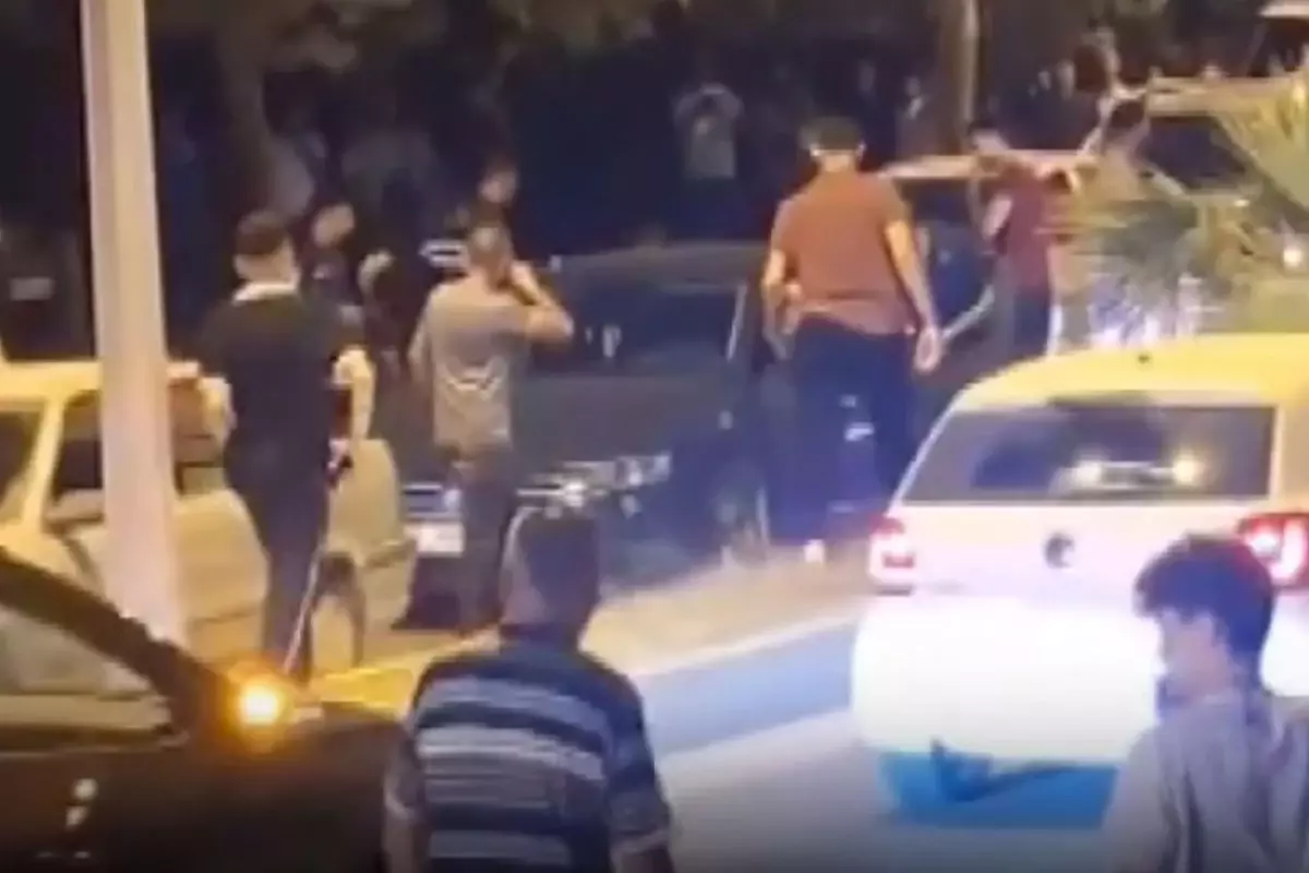 Anne-babasını dövdü, 5 araca çarpıp 1 kişiyi rehin aldı