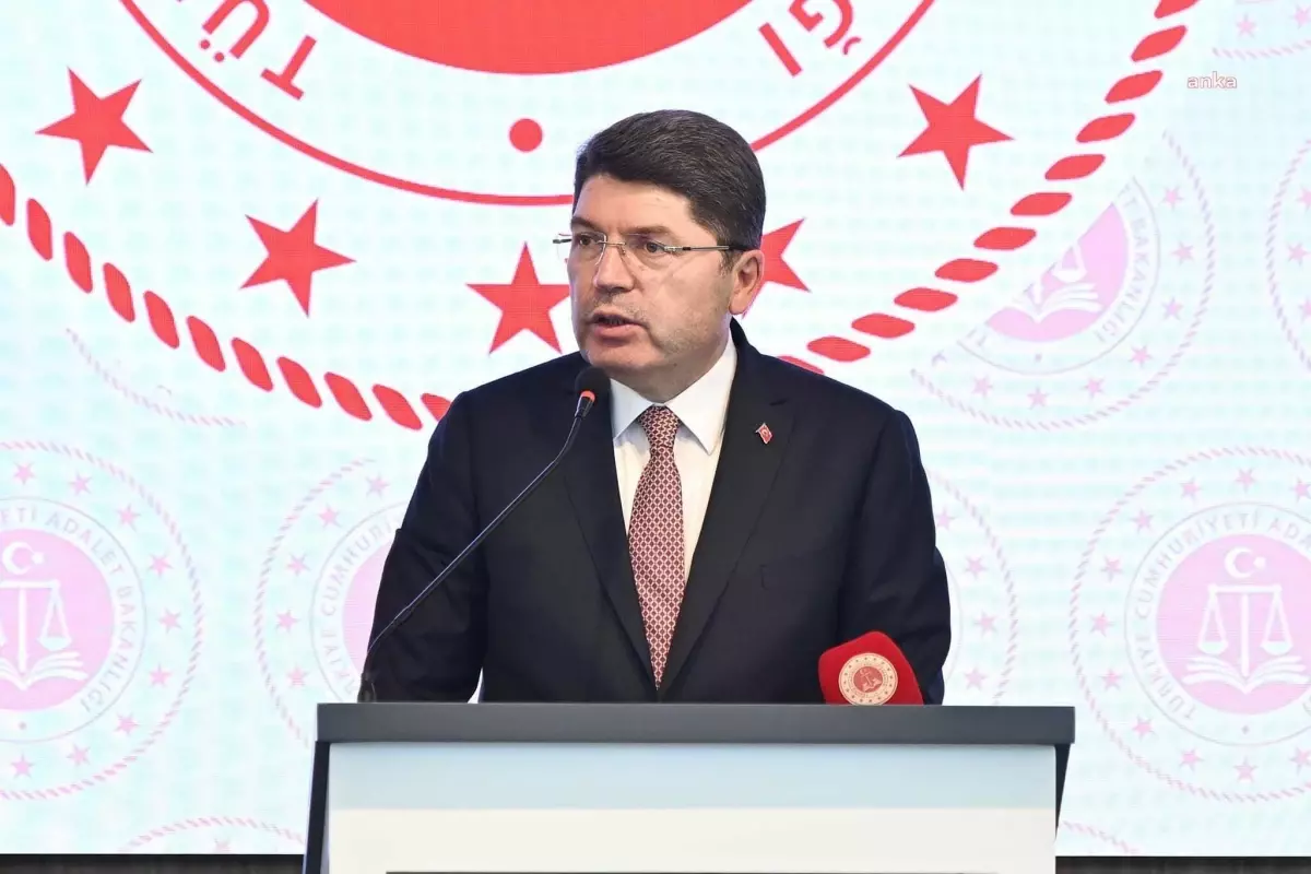 Adalet Bakanı Yılmaz Tunç'tan Yeni Adli Yıl Mesajı: 'Terörsüz Türkiye' Sürecini Adalet Temeli Üzerinde Başarıya Ulaştıracağız'