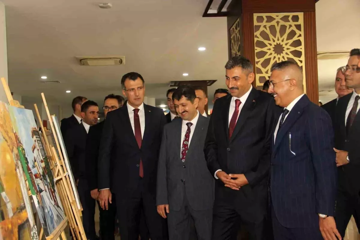 Şanlıurfa'da Adli Yıl Açılışında Mahkumların Eserleri Sergilendi