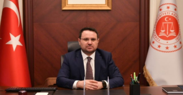 Akın Gürlek kimdir? Akın Gürlek kaç yaşında, nereli? Akın Gürlek kimdir? Akın Gürlek kaç yaşında, nereli?